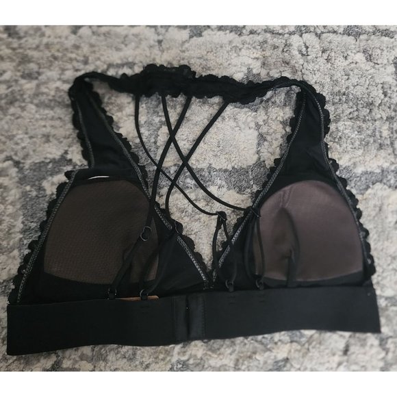Victoria's Secret PINK Black Lace Strappy Back Halterneck Bralette S/P  NWT - Picture 6 of 16